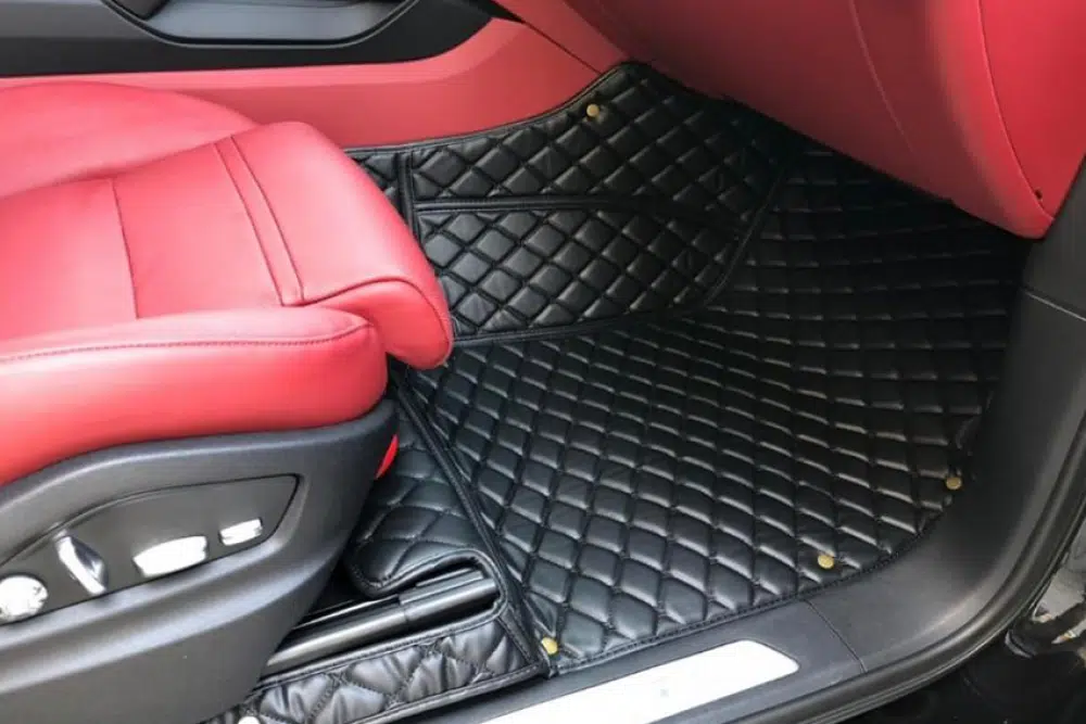 أنواع تلبيس الأرضيات للسيارة 2025